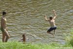 Marek Knytl skáče do vody :-)